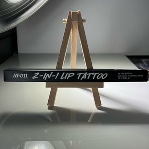 Avon 2 in 1 Lip Tattoo Pen